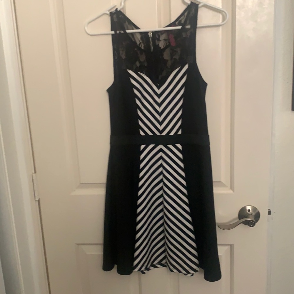 Classic Black and White Lace Skater Dress